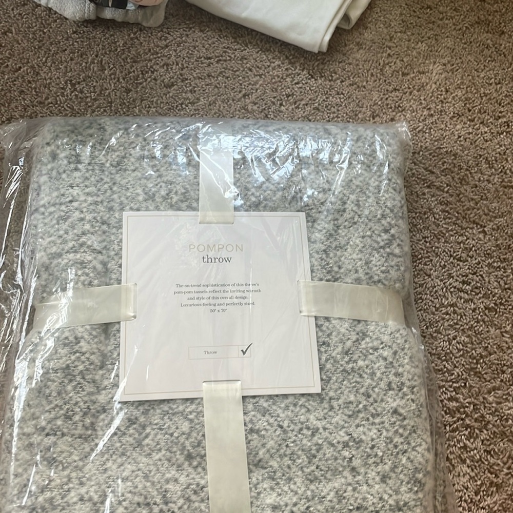 Soft Surroundings Pompon Throw